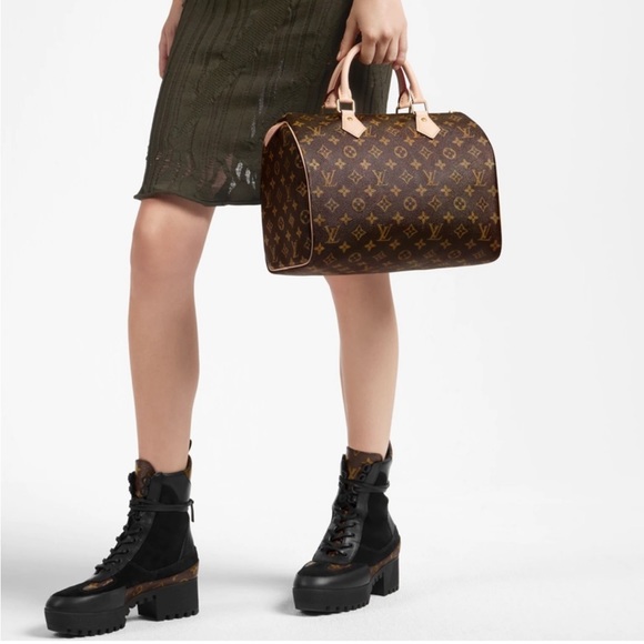 Authentic Louis Vuitton Monogram Speedy 30 - Picture 6 of 10